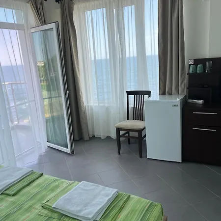 арапя Hotel Tsarevo